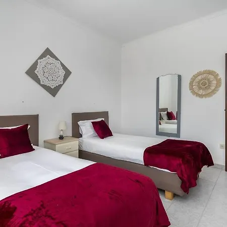 Hotel Casa Dos Pais - Piscina & Jardim 3*