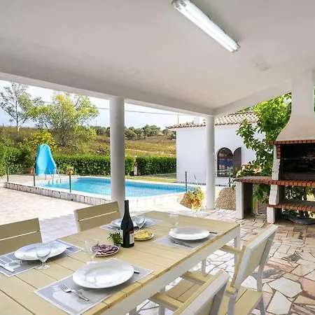 Casa Dos Pais - Piscina & Jardim