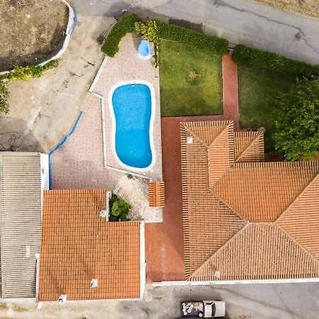 Villa Casa Dos Pais - Piscina & Jardim *