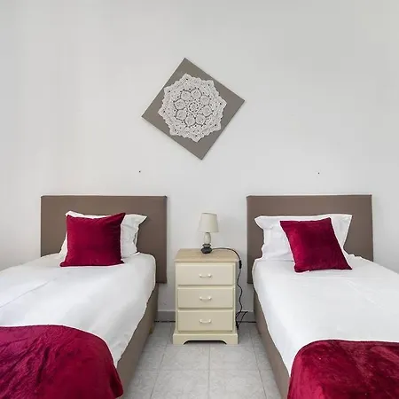 Hotel Casa Dos Pais - Piscina & Jardim 3*